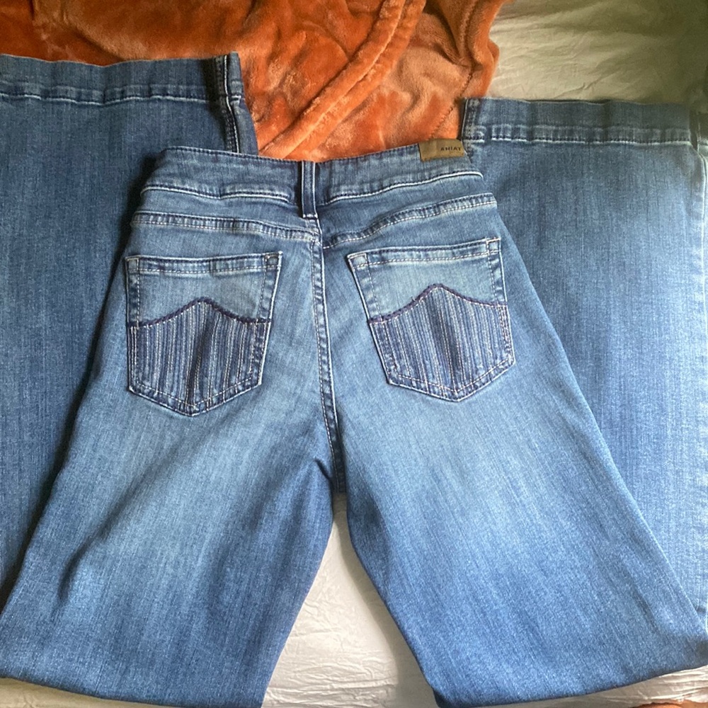 Womens size 27r ariat trouser jeans
